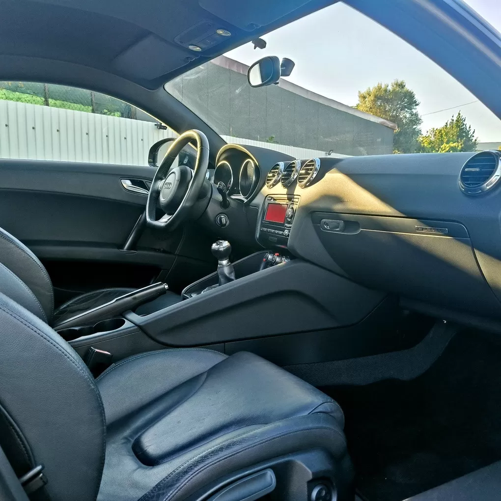 Audi TT Coupé 2.0 TDI quattro - foto 2