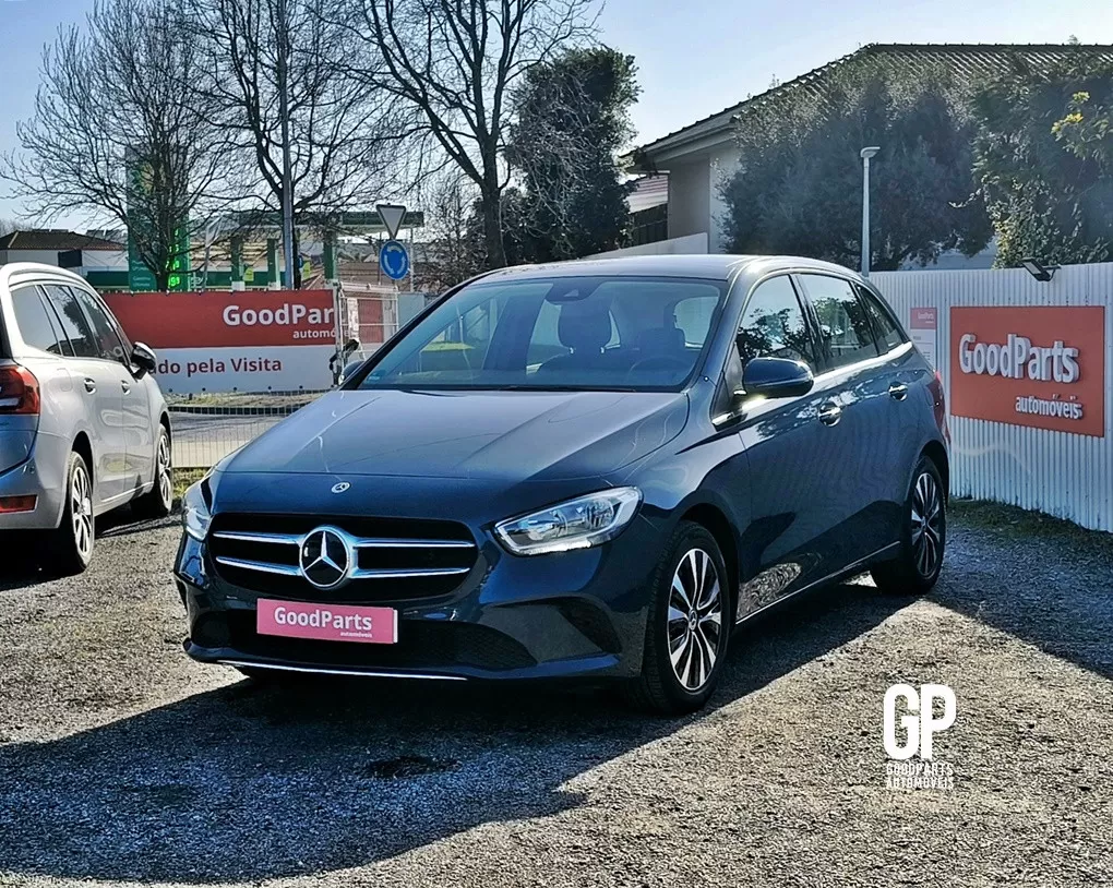 Mercedes-Benz B 250 e 8G-DCT Style