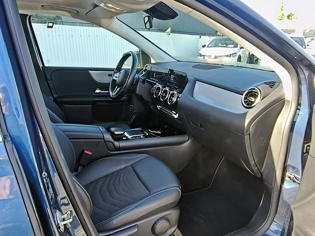 Mercedes-Benz B 250 e 8G-DCT Style - foto 2