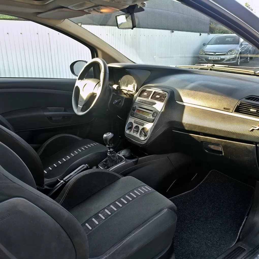 Fiat Grande Punto 1.3 M-Jet Sport - foto 2