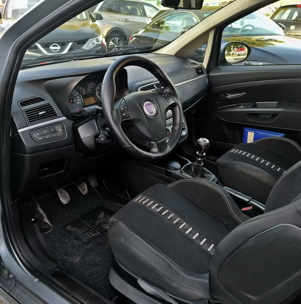 Fiat Grande Punto 1.3 M-Jet Sport - foto 3