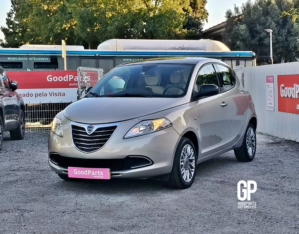 Lancia Ypsilon 1.2 S&S Fashion