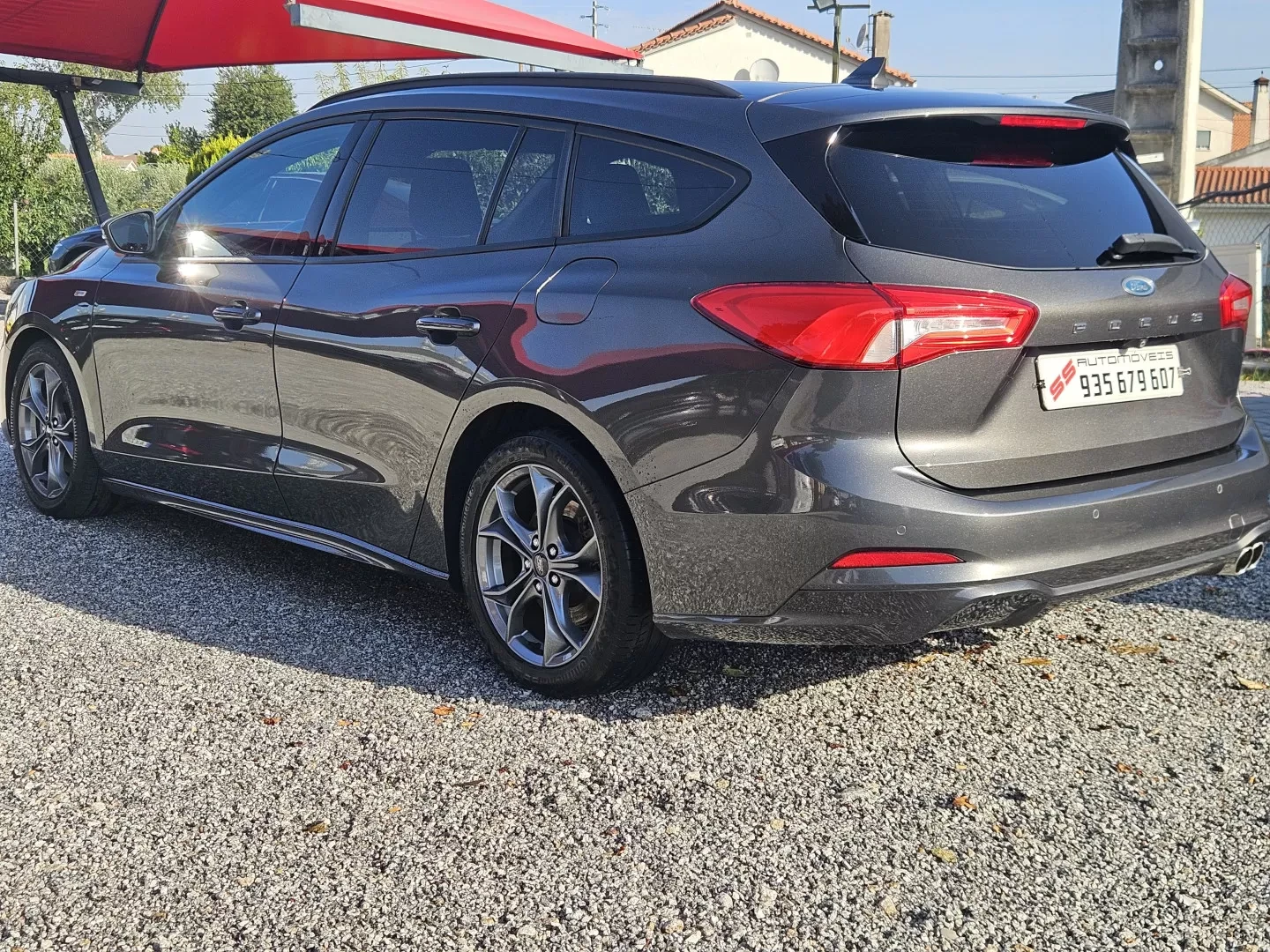 Ford Focus SW 1.0 EcoBoost ST-Line - foto 6