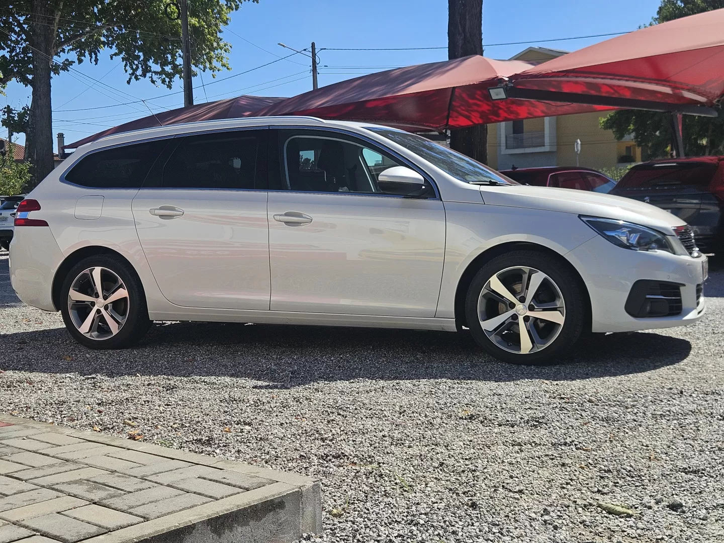 Peugeot 308 SW 1.5 BlueHDi Allure Pack - foto 4