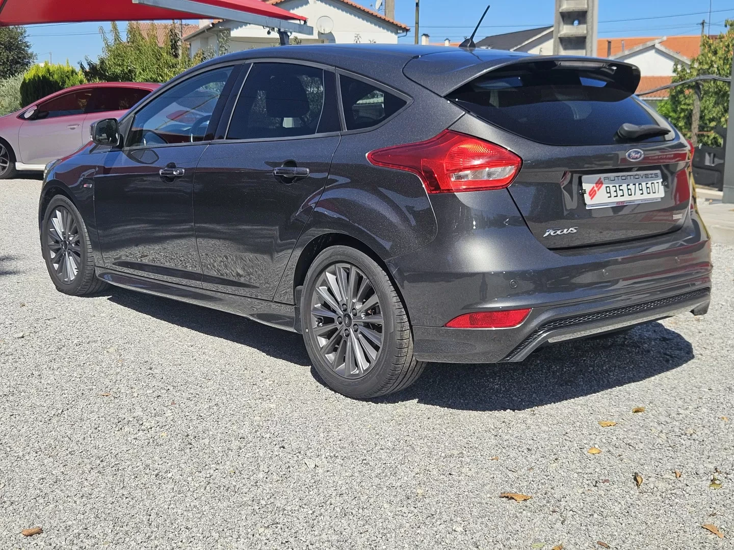 Ford Focus 1.0 EcoBoost ST-Line - foto 5