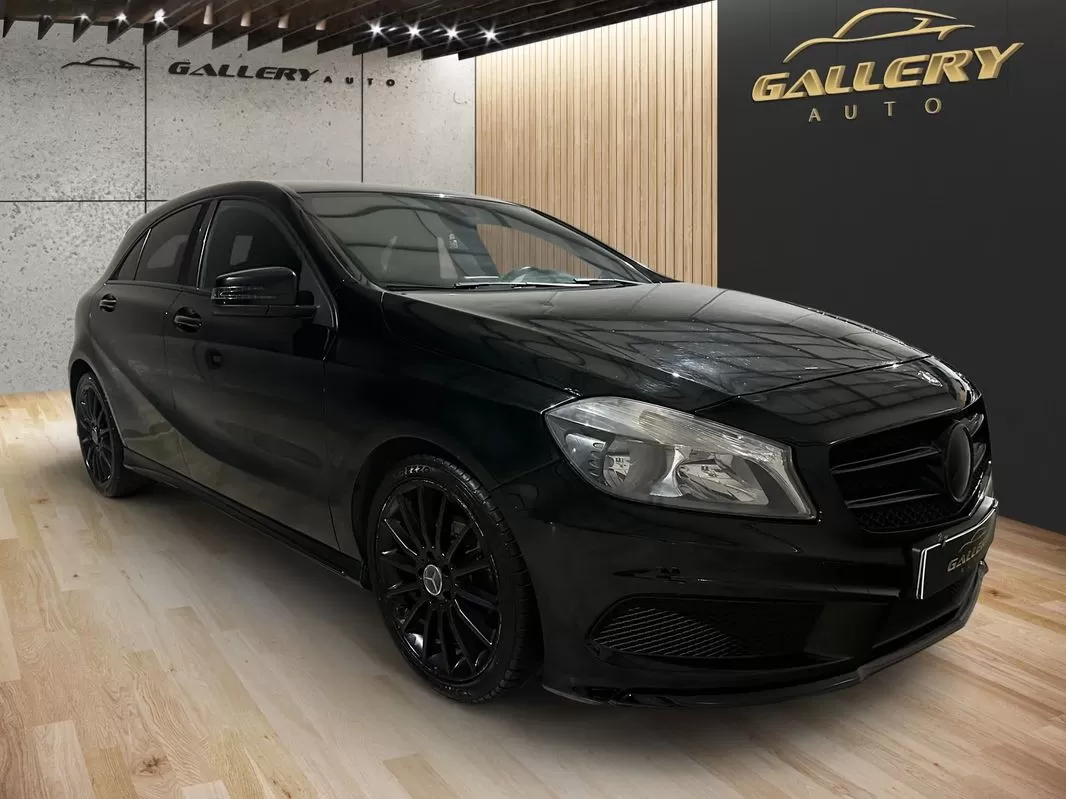Mercedes-Benz A 180 d AMG Line - foto 2