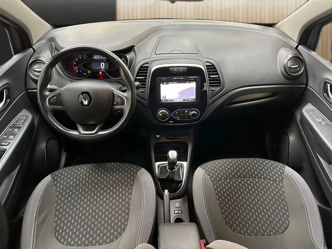 Renault Captur 1.5 dCi Exclusive - foto 8