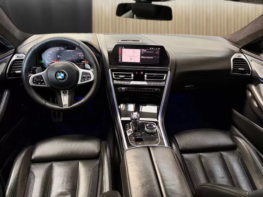 BMW M850i xDrive - foto 8