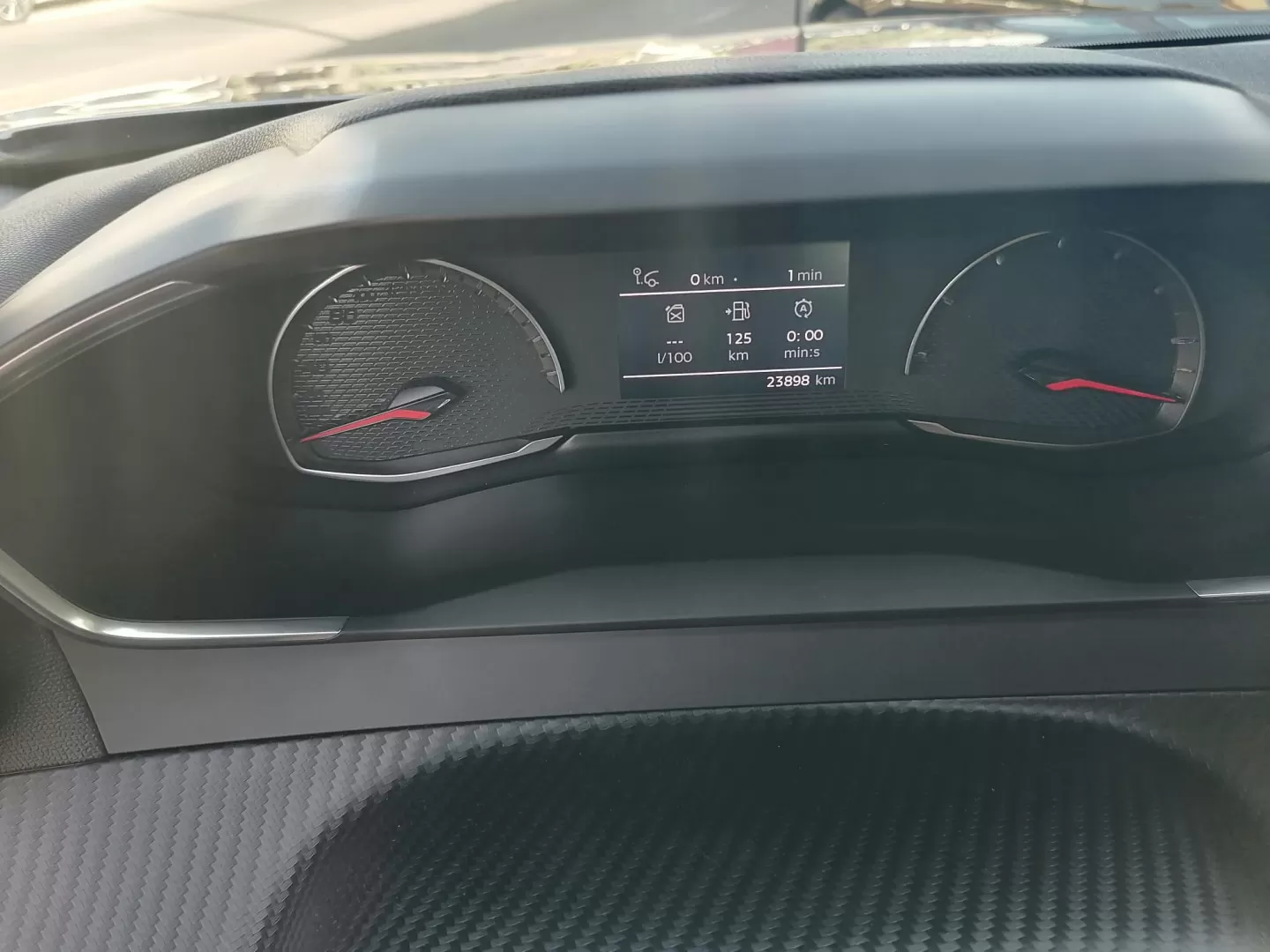 Peugeot 2008 stile - foto 6