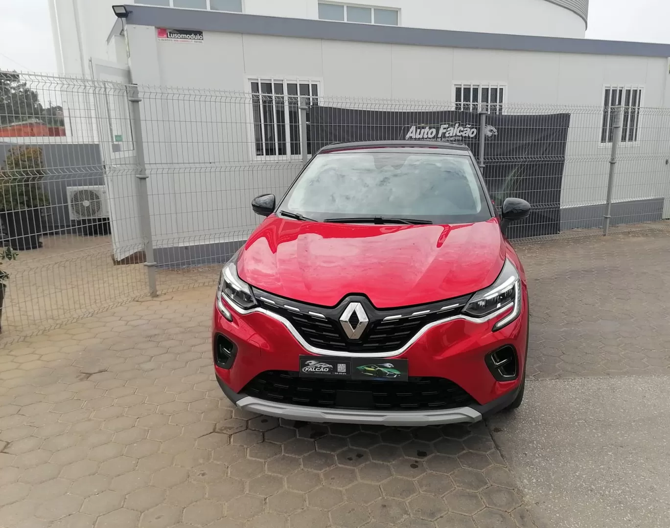 Renault Captur - foto 3