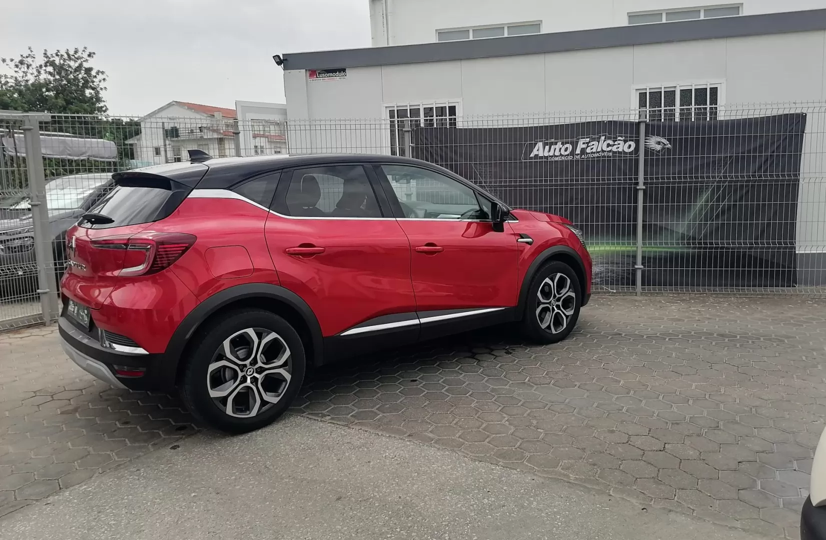 Renault Captur - foto 5