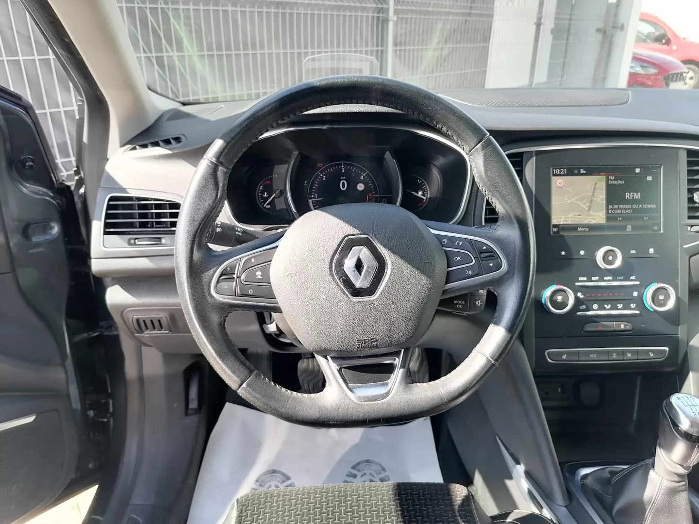 Renault Mégane intenso - foto 8