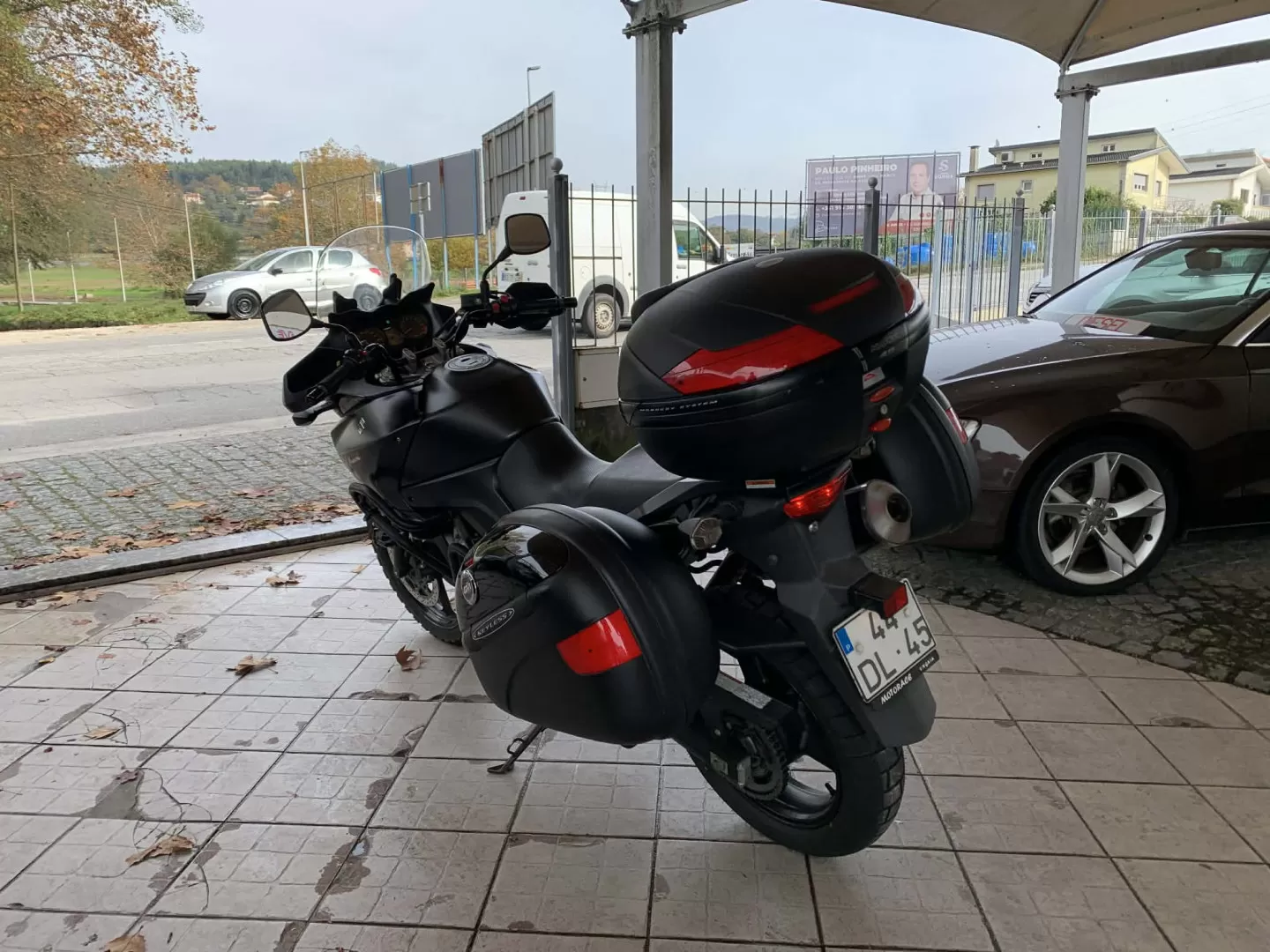 Suzuki DL VStrom 650 - foto 2