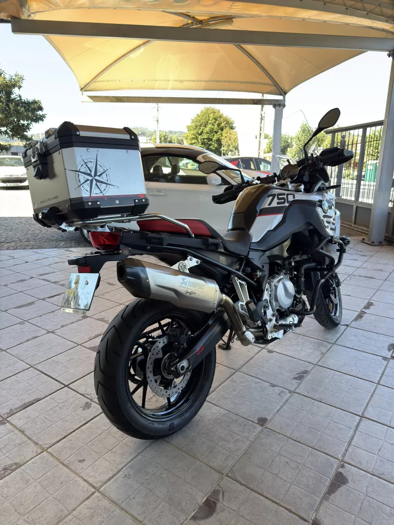 BMW F 750 GS ADVENTURE - foto 4