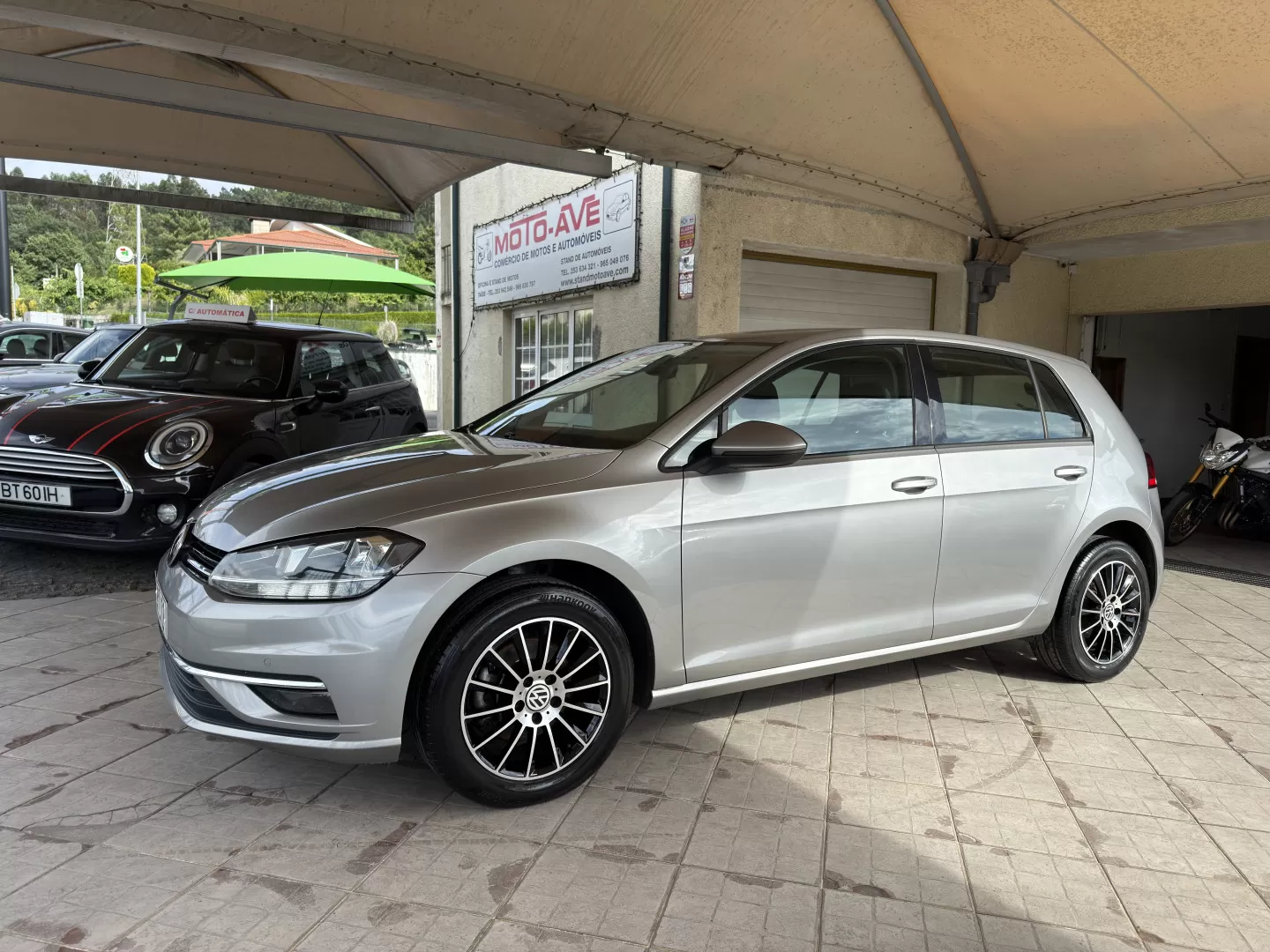 VW Golf 1.6 TDI Confortline - foto 4