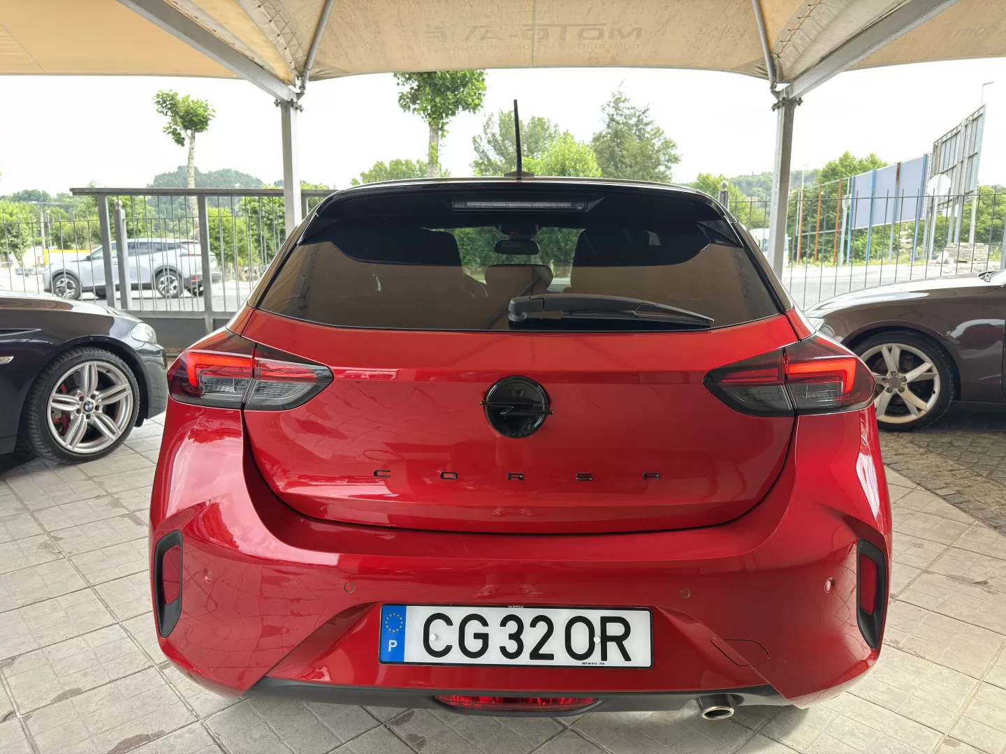 Opel Corsa 1.2 T GS - foto 8