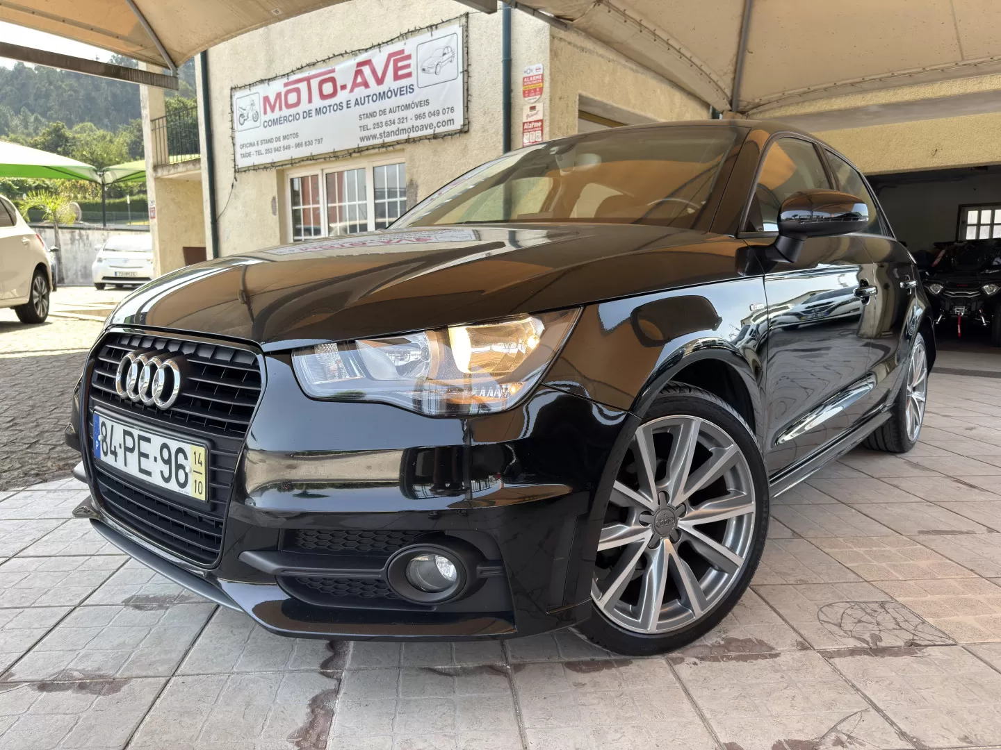 Audi A1 Sportback 1.6 TDi S-line S tronic - foto 2