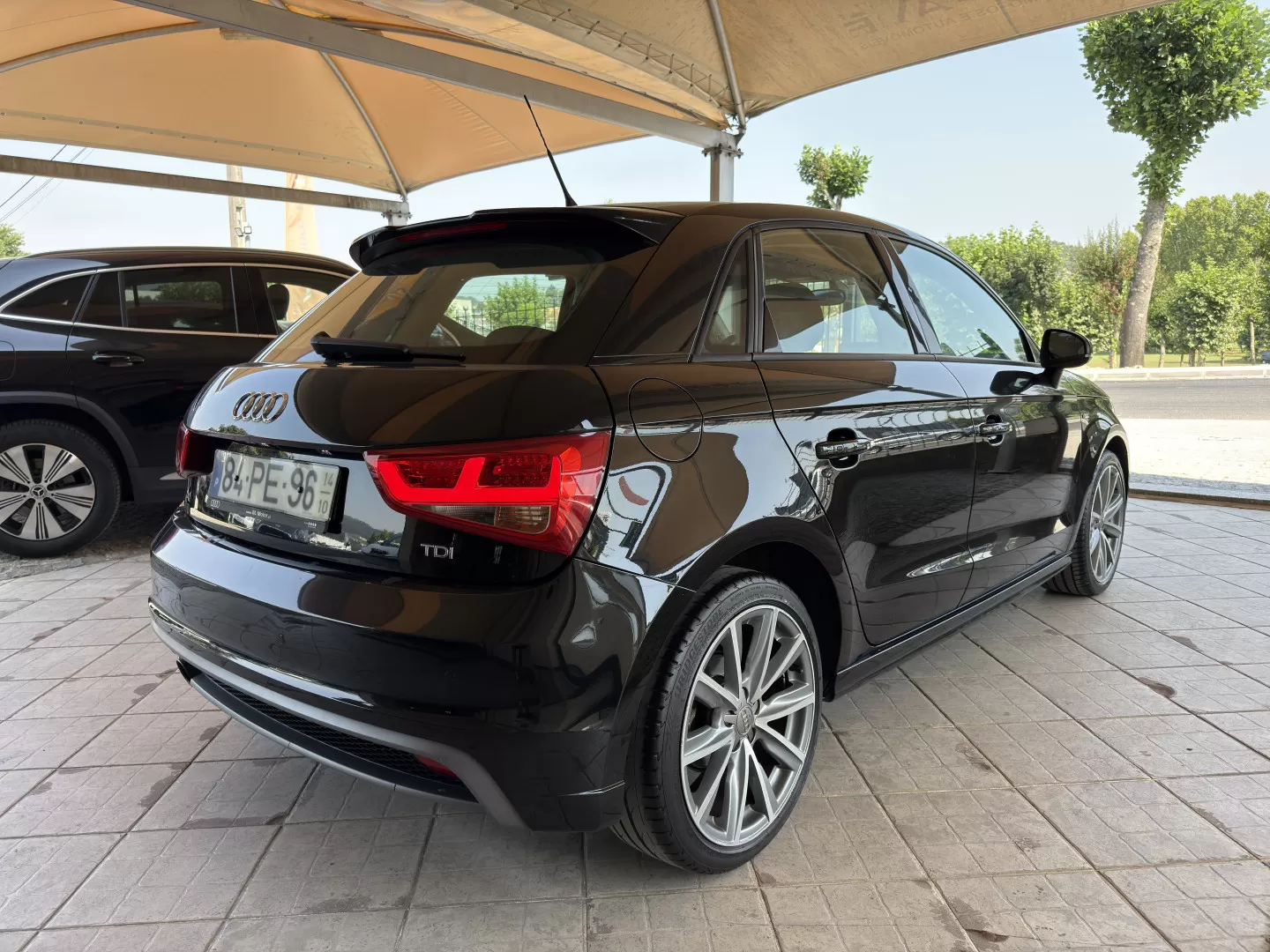Audi A1 Sportback 1.6 TDi S-line S tronic - foto 8