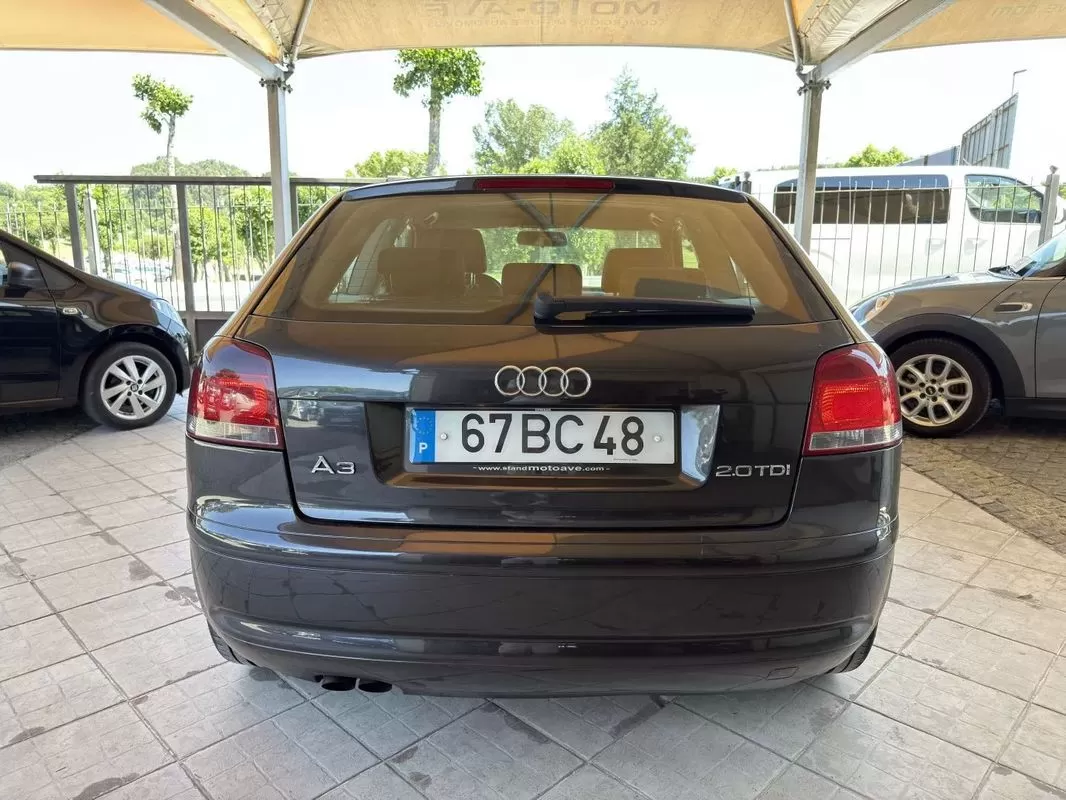 Audi A3 2.0 TDI Ambiente S tronic - foto 5