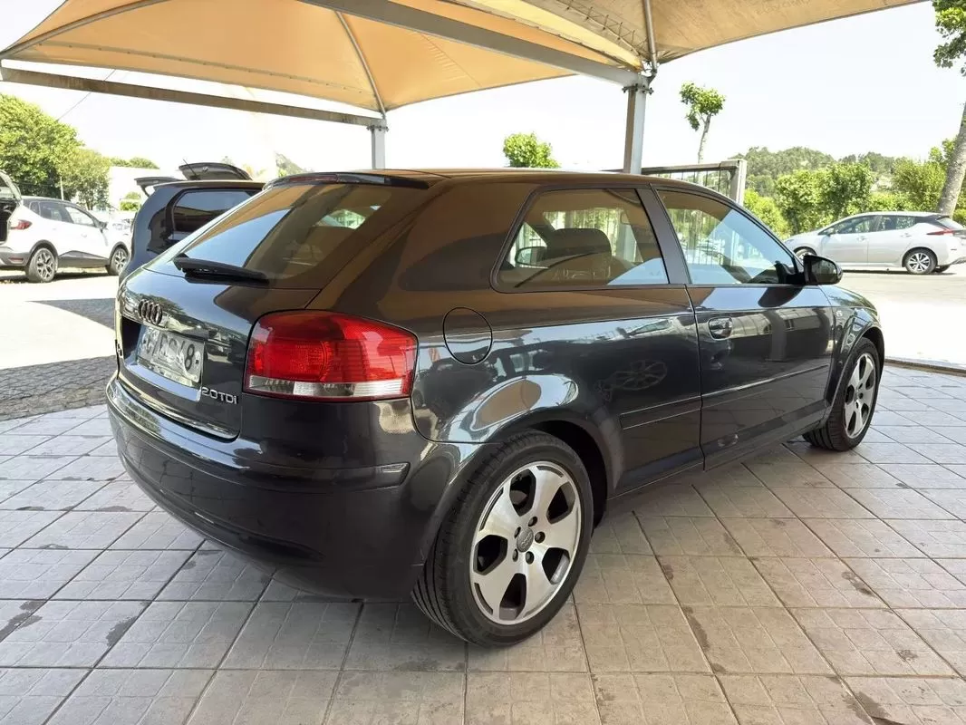 Audi A3 2.0 TDI Ambiente S tronic - foto 6