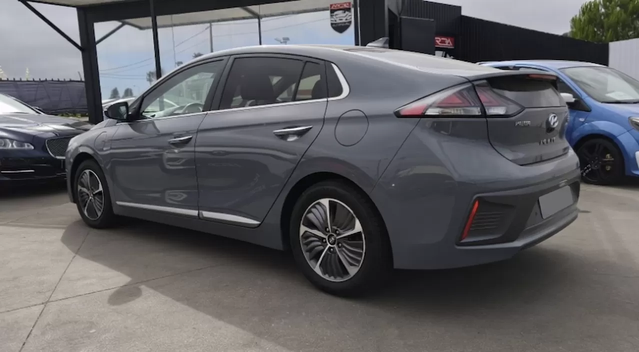 Hyundai IONIQ 1.6 GDI PHEV Pack Plus - foto 3