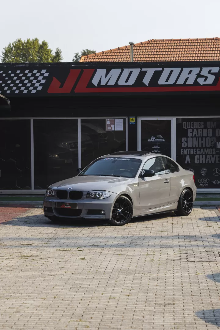 BMW 118 d Pack M - foto 8