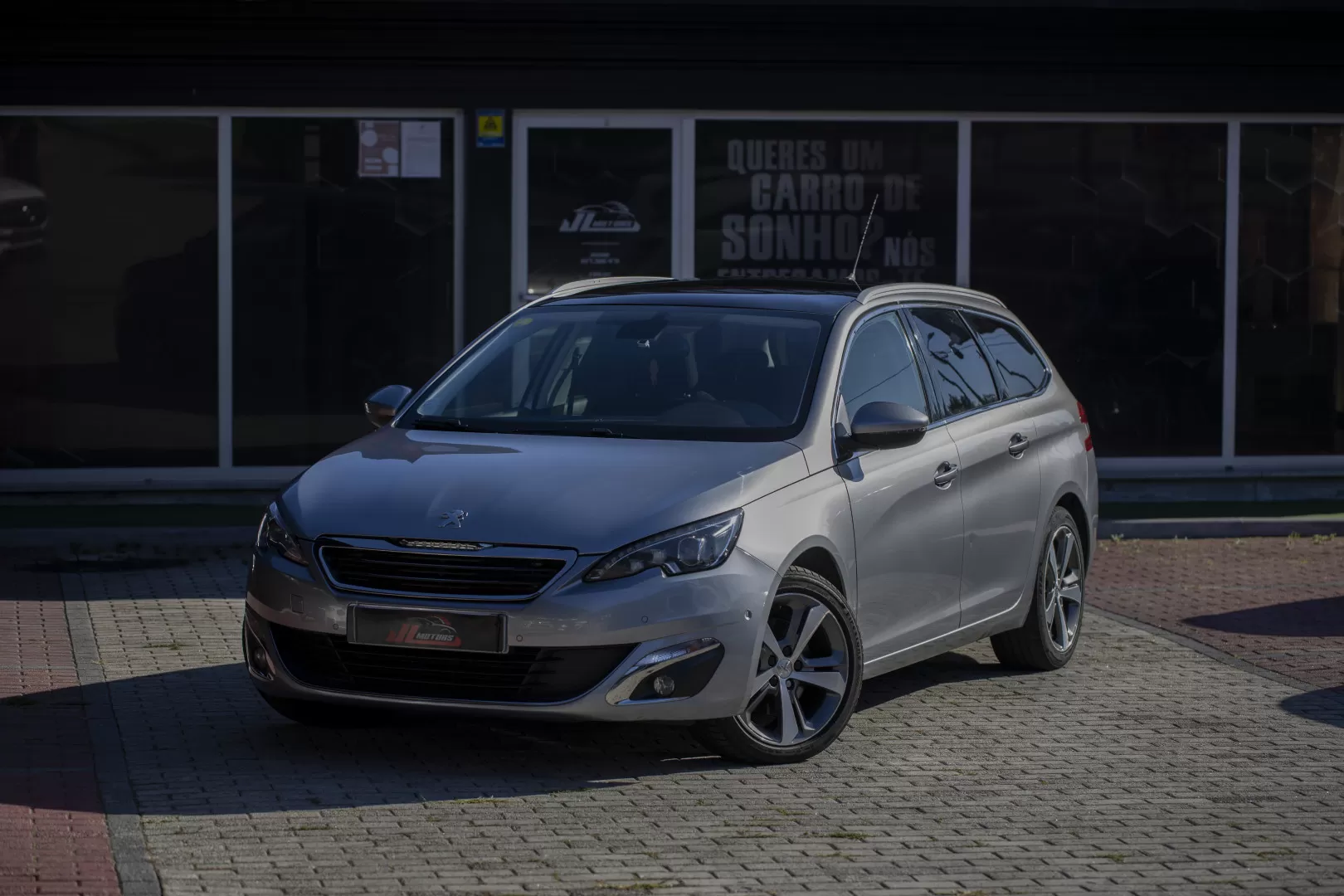 Peugeot 308 2.0 BlueHDi Allure EAT6 - foto 2