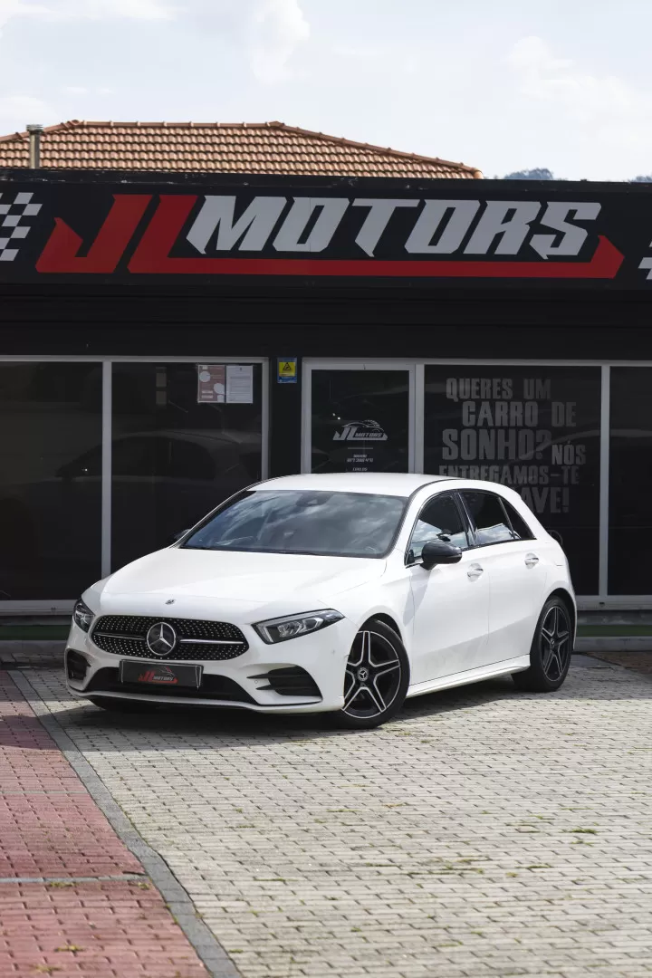 Mercedes-Benz A 180 d AMG Line Aut. - foto 4