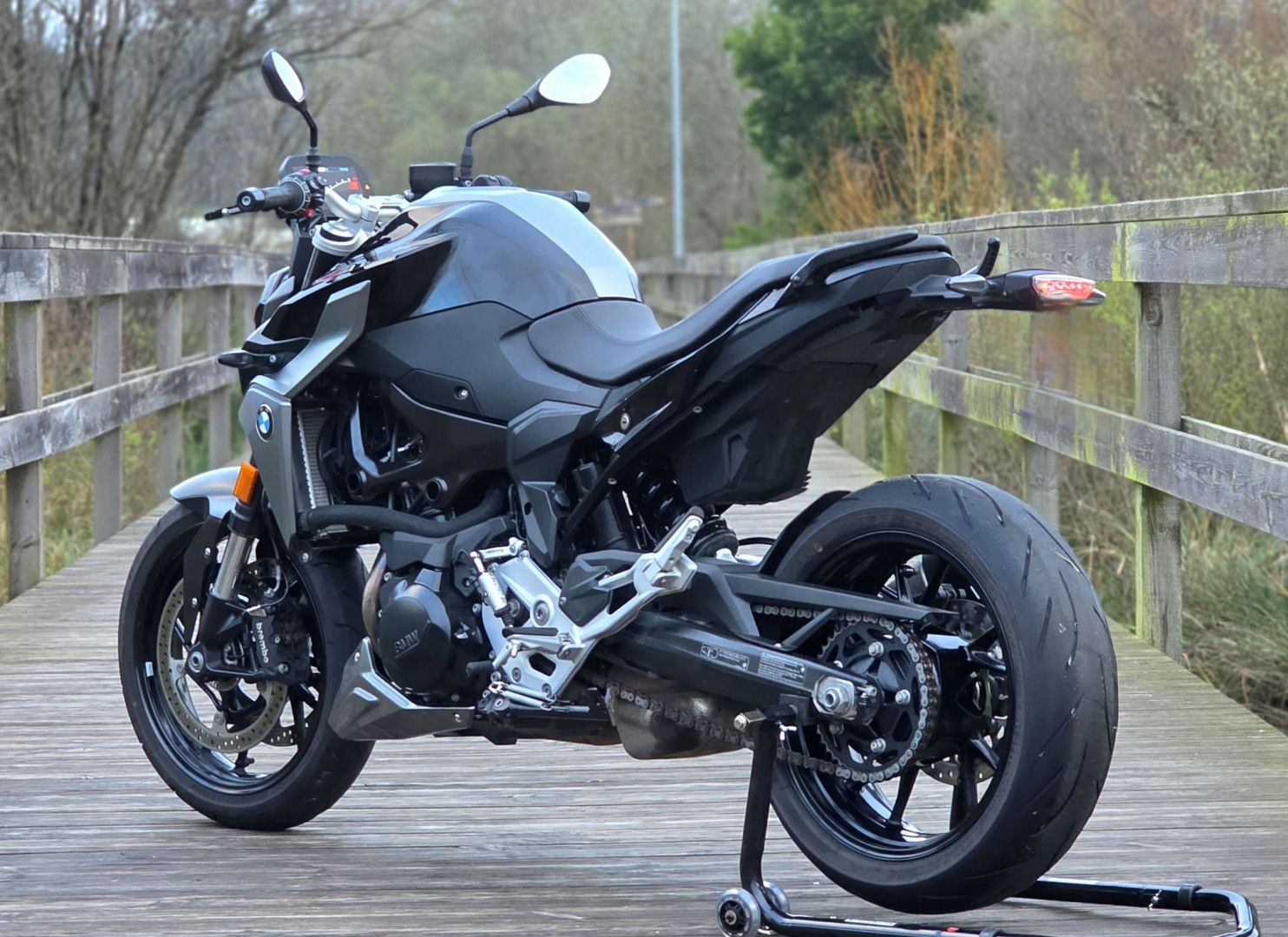 BMW F 900 R - foto 4