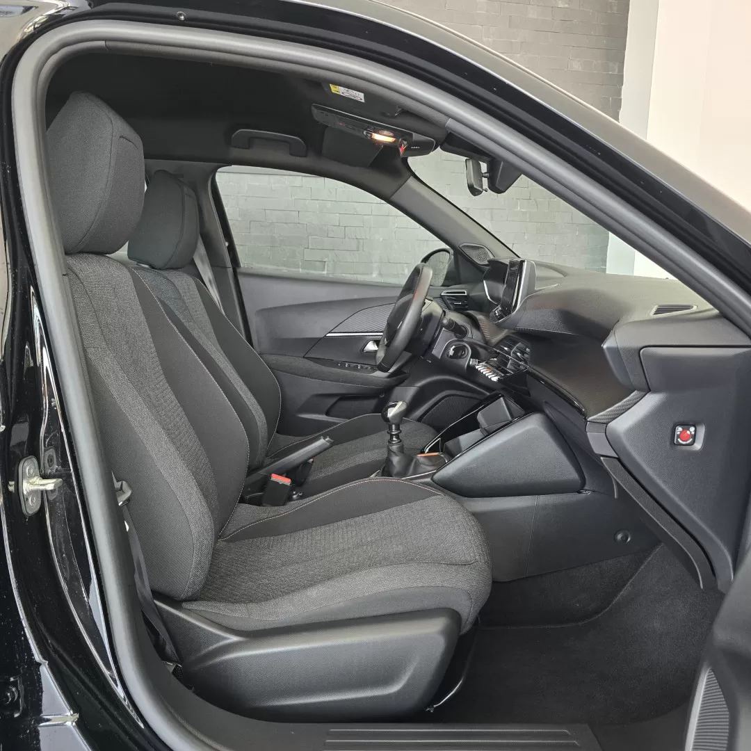 Peugeot 2008 1.2 PureTech Style - foto 8