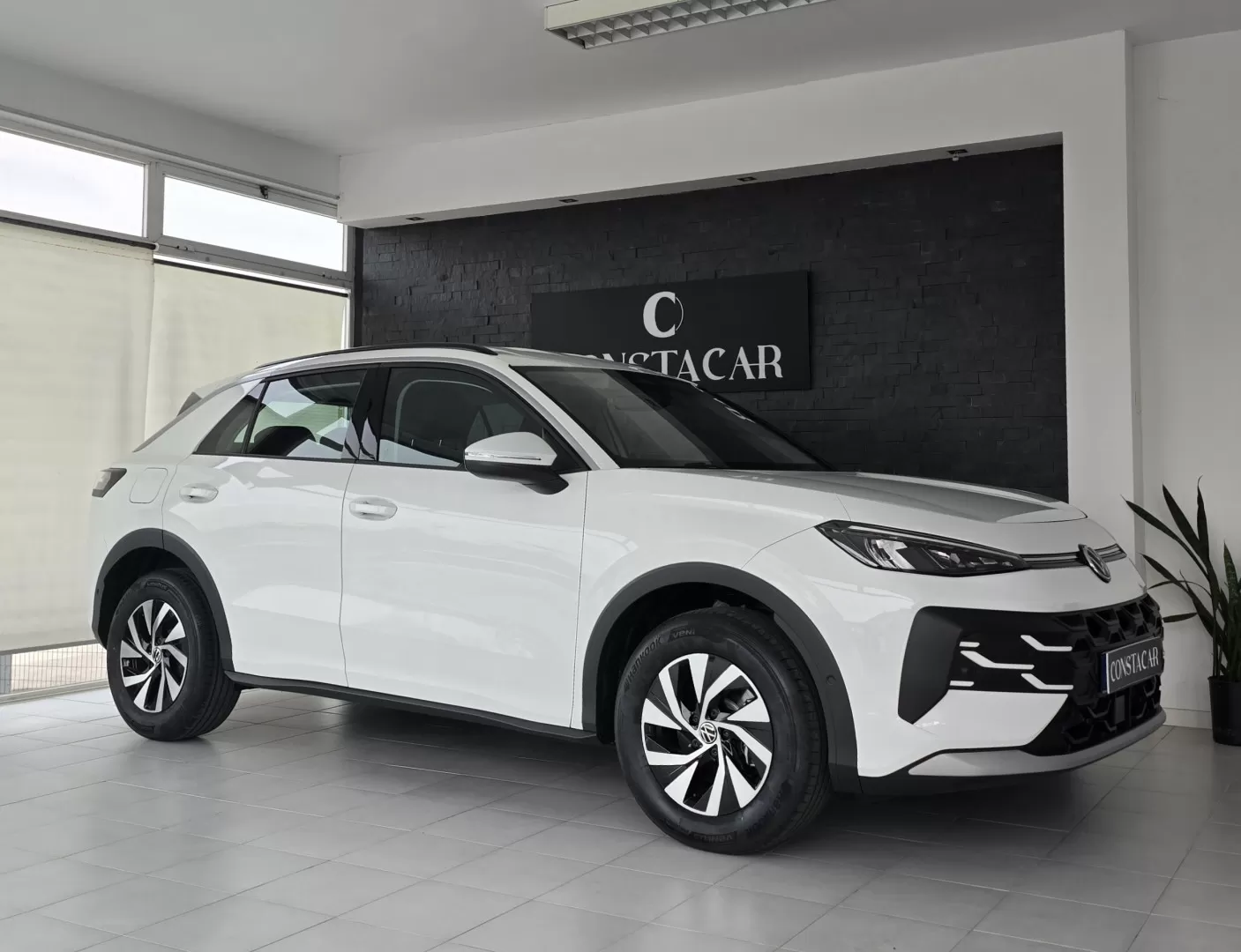 VW T-Roc 1.5 eTSI Trend DSG - foto 4