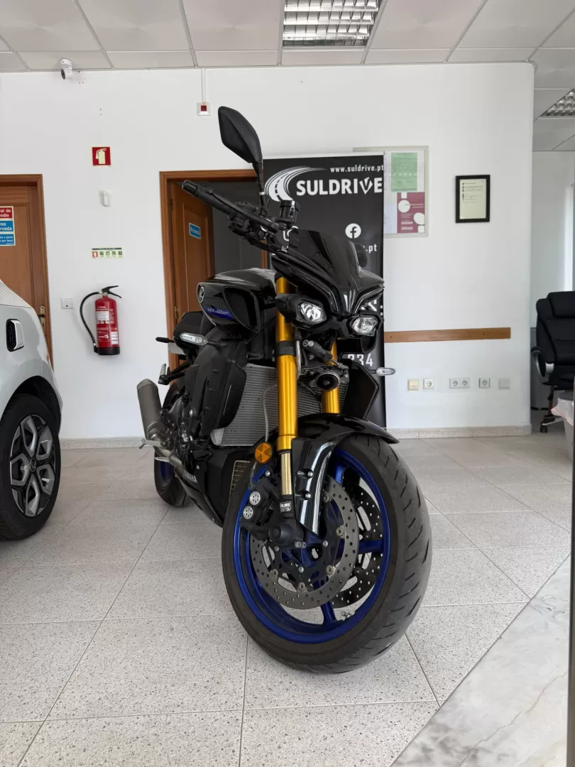 Yamaha MT-10 SP - foto 3