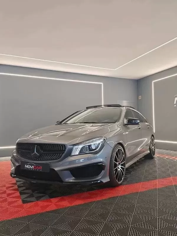 Mercedes-Benz CLA 220 Shooting Brake (CDI) d 7G-DCT AMG Line - foto 2
