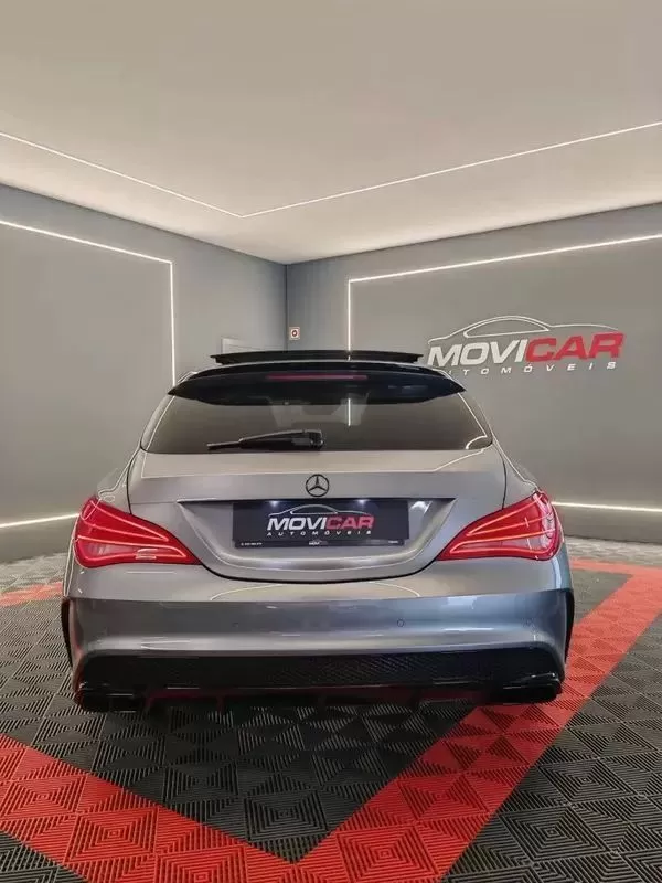 Mercedes-Benz CLA 220 Shooting Brake (CDI) d 7G-DCT AMG Line - foto 5