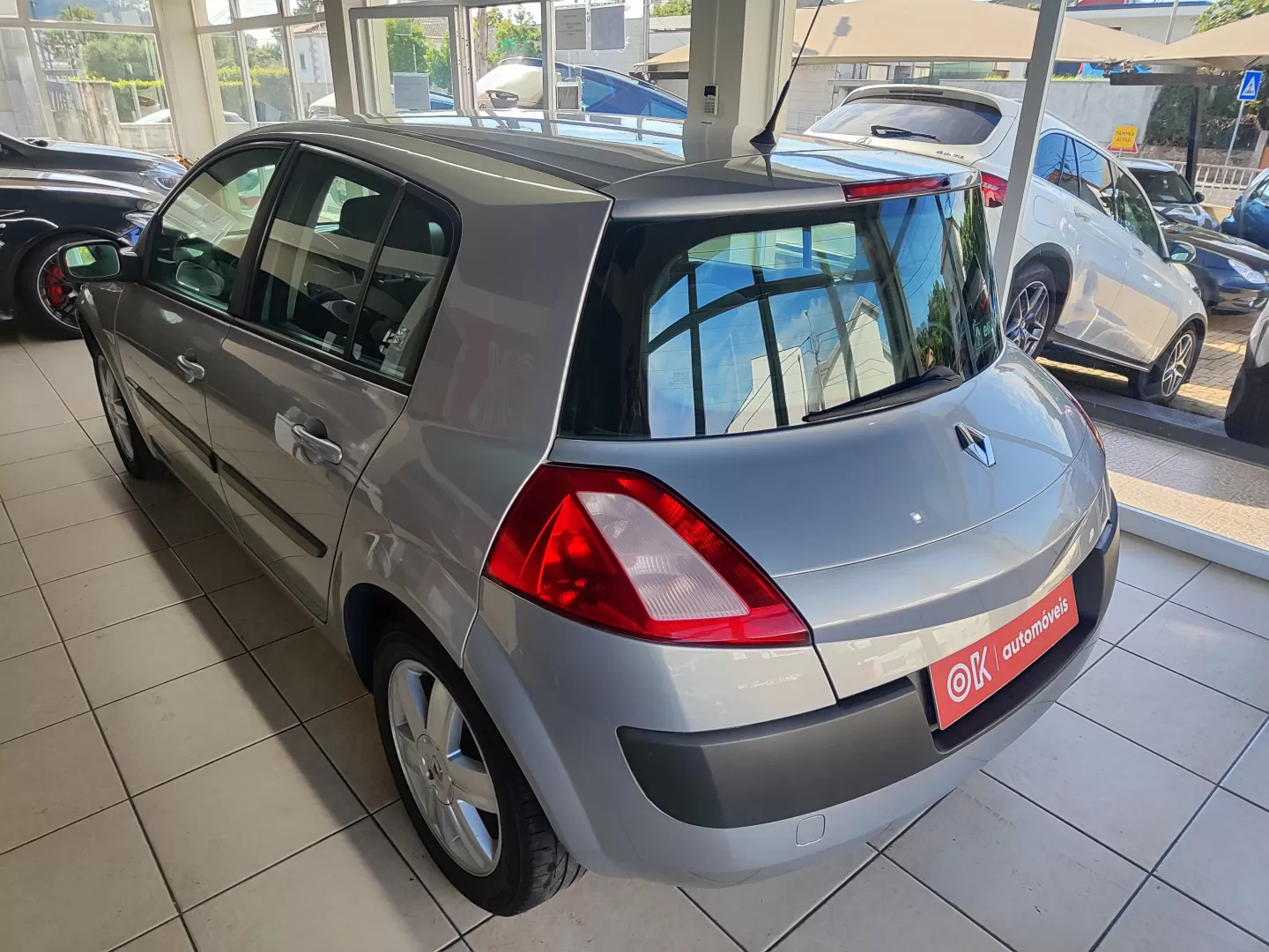 Renault Mégane 1.5 dCi Dynamique - foto 8