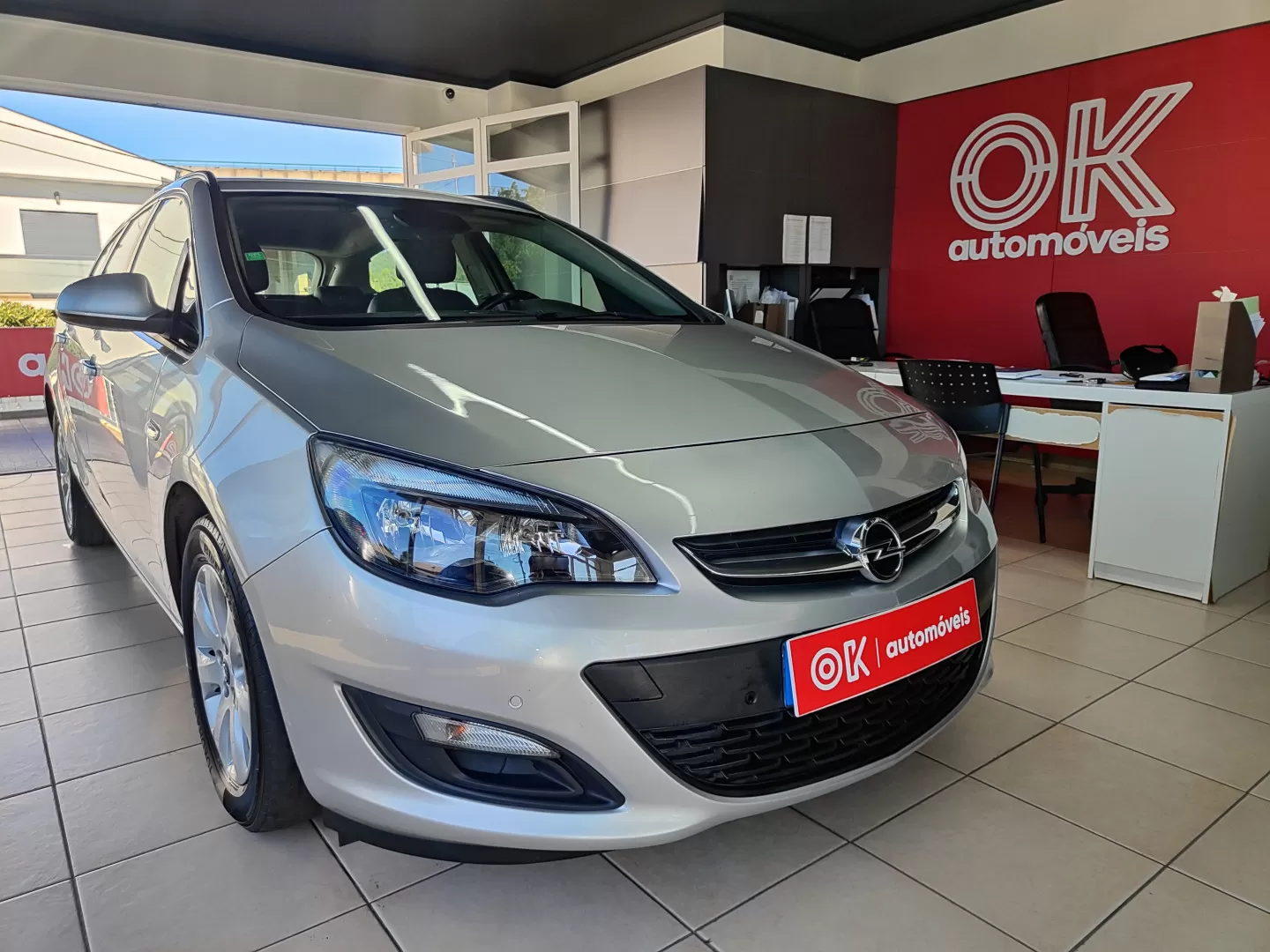 Opel Astra Sports Tourer 1.4 T Excite GPL J16