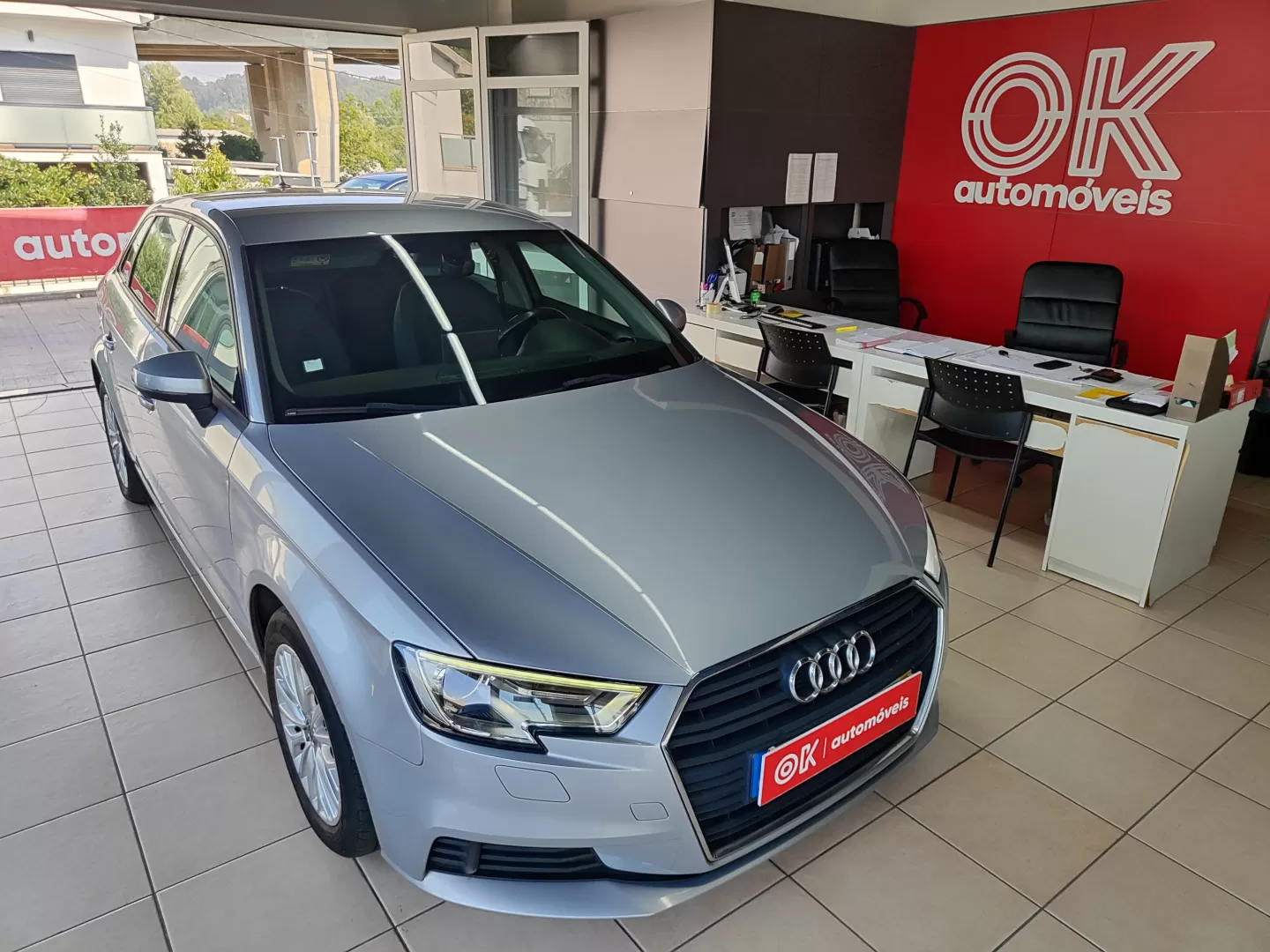 Audi A3 Sportback 1.6 TDI Design - foto 2