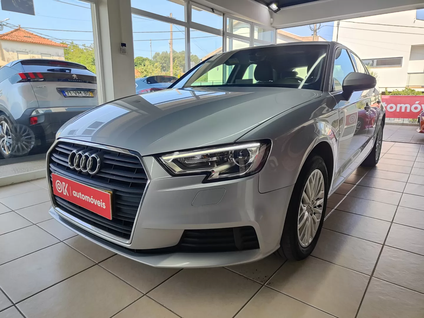 Audi A3 Sportback 1.6 TDI Design - foto 5
