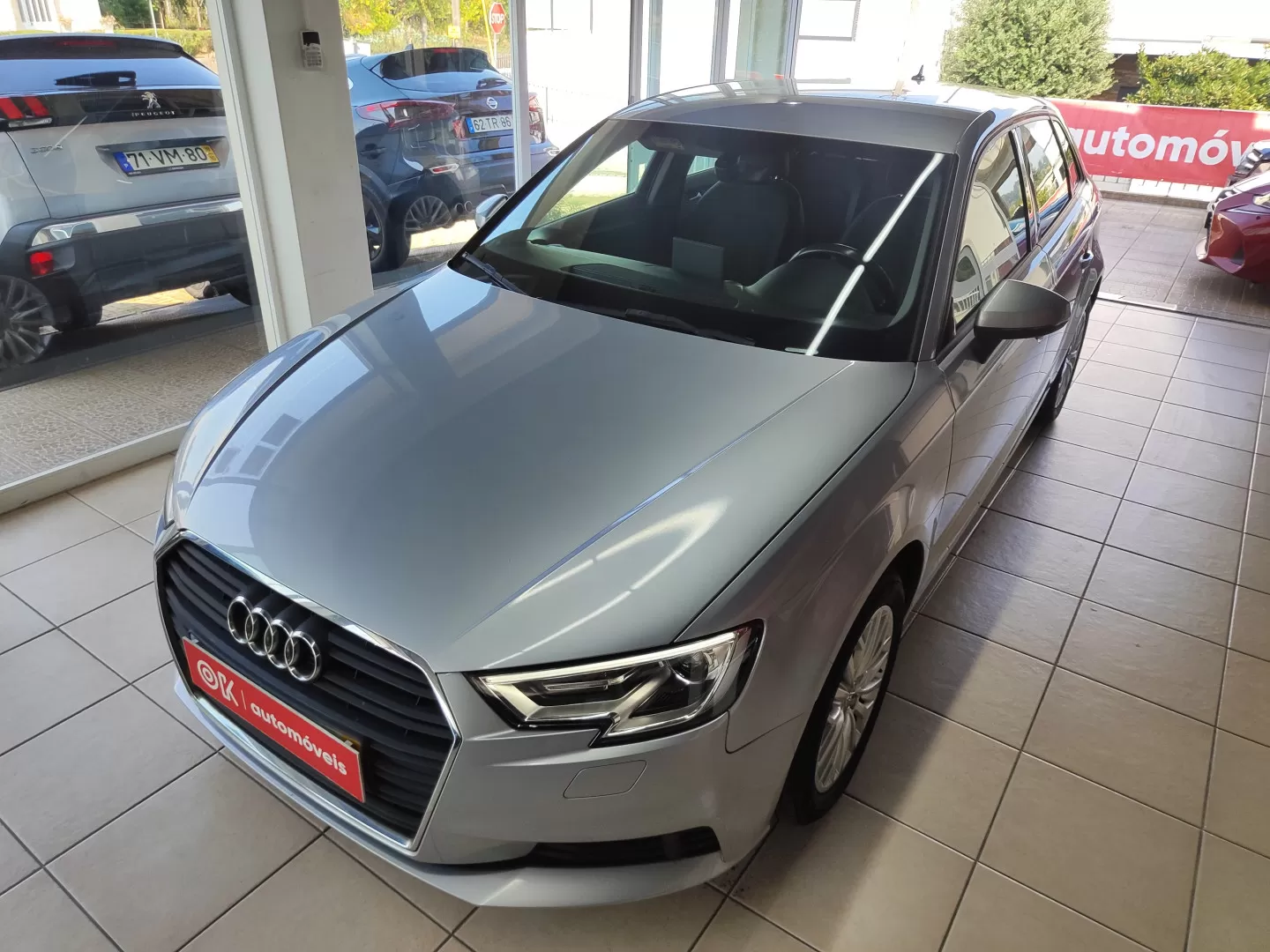 Audi A3 Sportback 1.6 TDI Design - foto 6