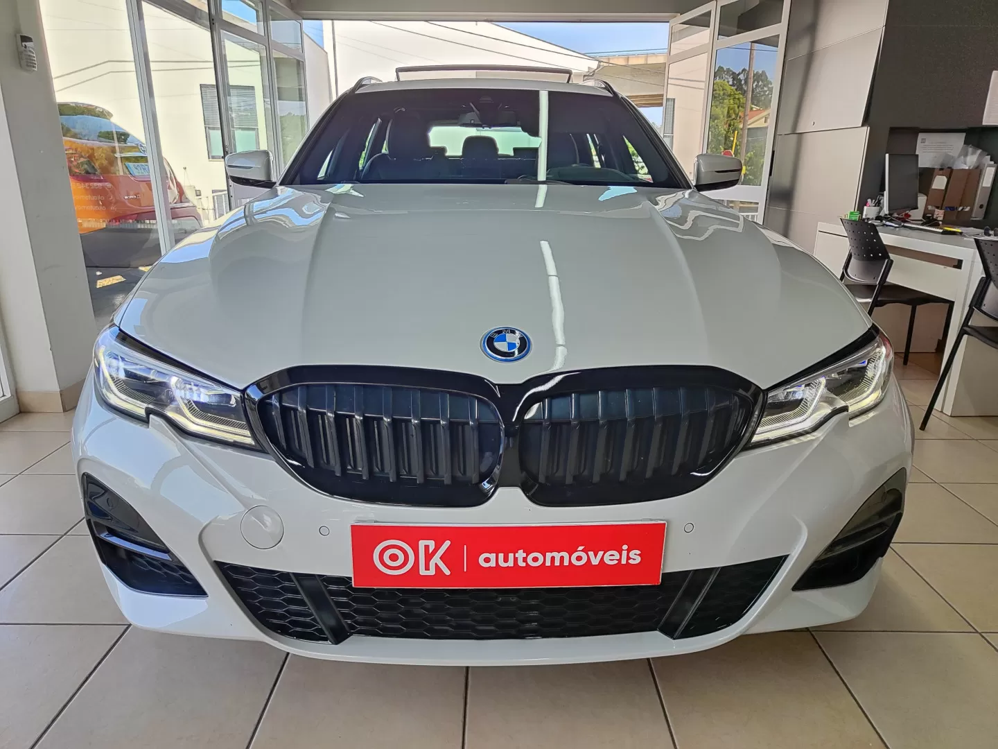 BMW 330e Pack M - foto 3