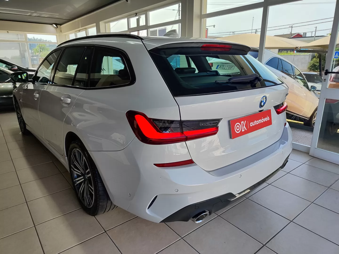 BMW 330e Pack M - foto 7