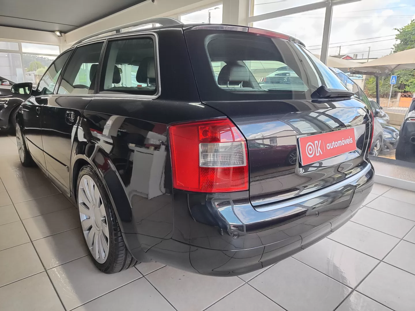 Audi A4 Avant 1.9 TDI M6 Sport - foto 7