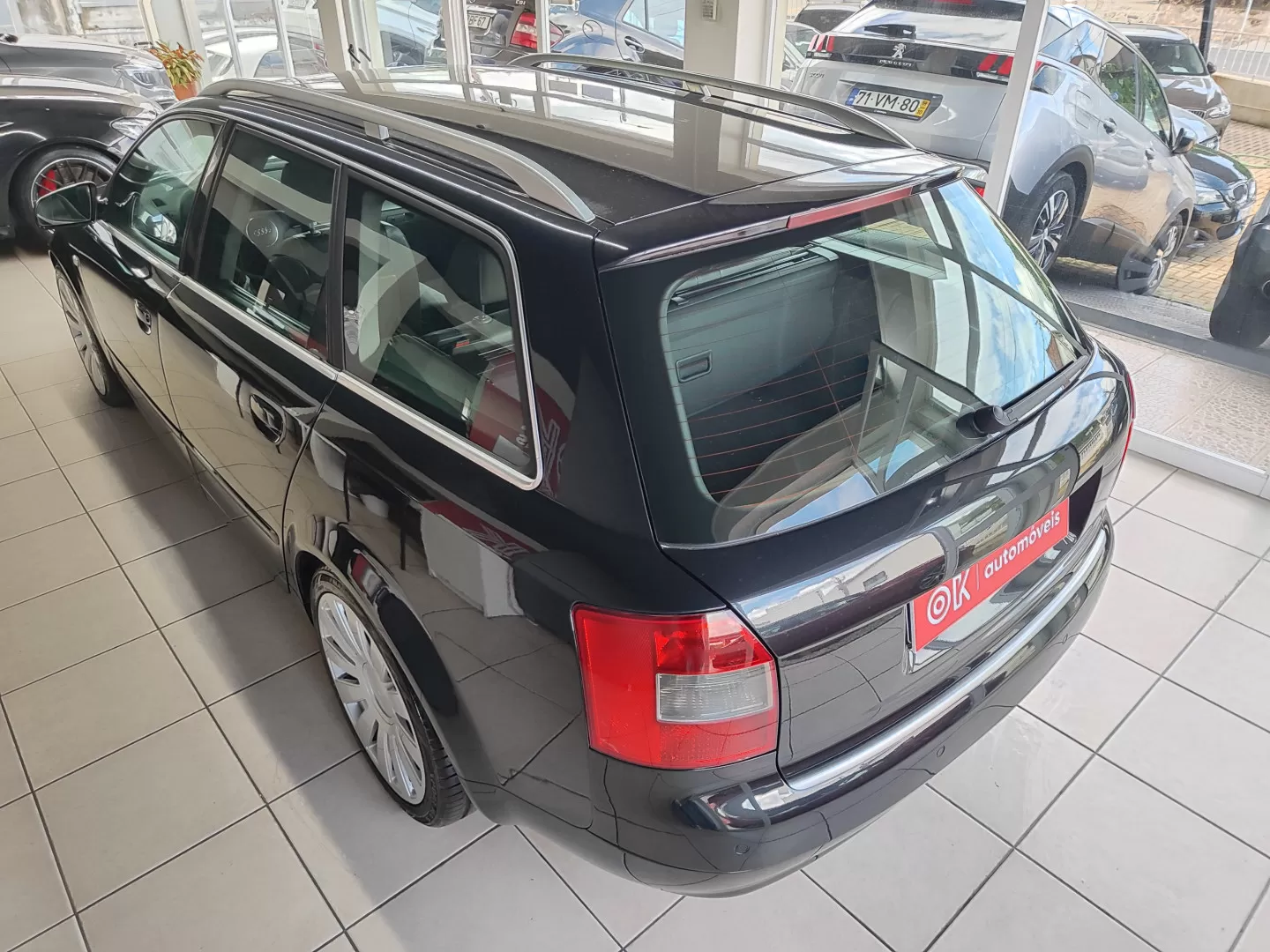 Audi A4 Avant 1.9 TDI M6 Sport - foto 8