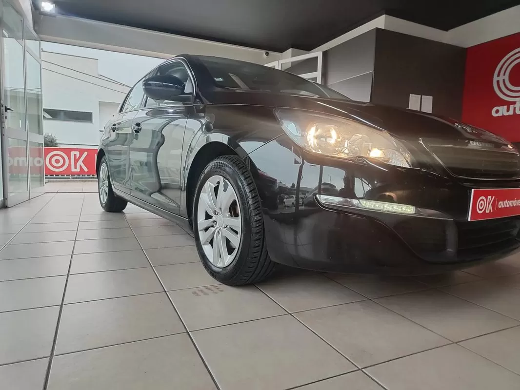 Peugeot 308 1.6 e-HDi Active CVM6