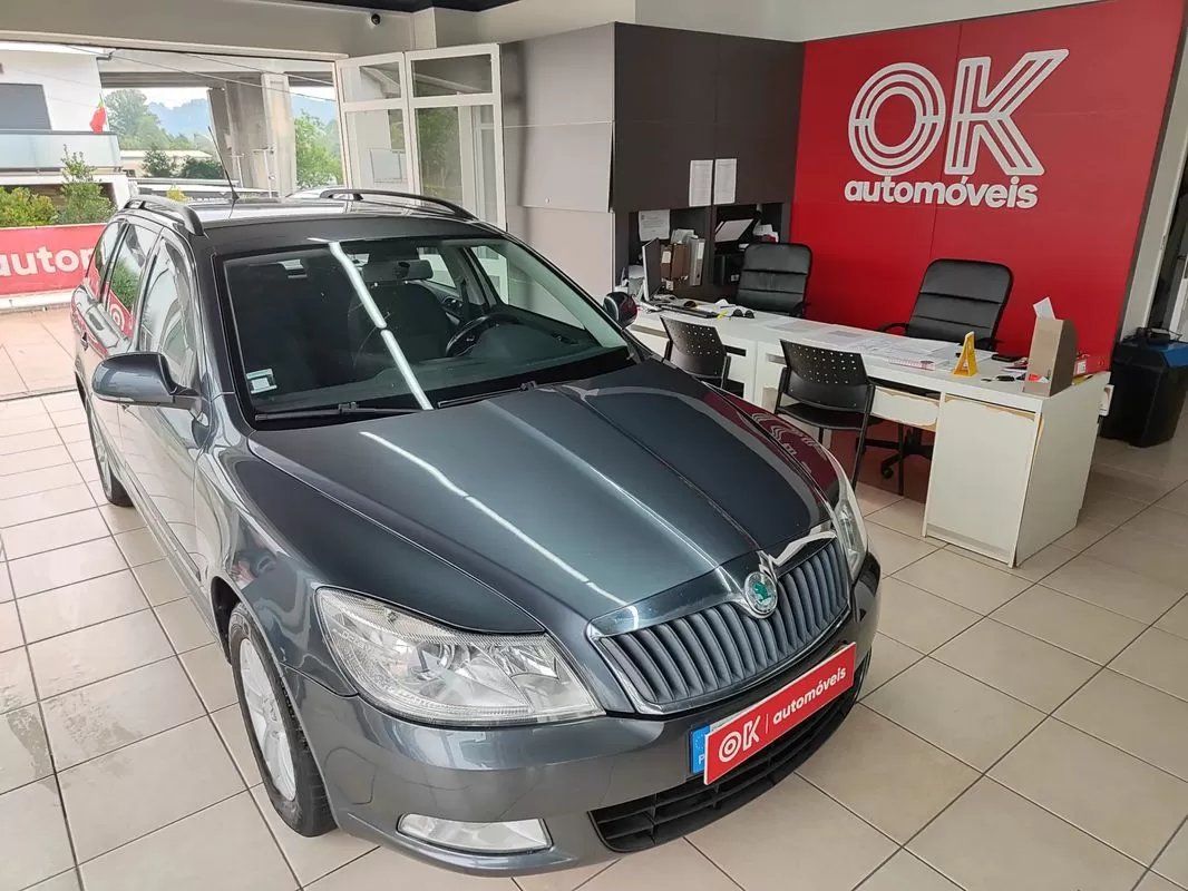 Skoda Octavia Break 1.9 TDi 4x4 - foto 2