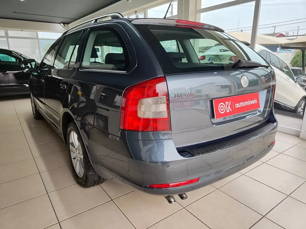 Skoda Octavia Break 1.9 TDi 4x4 - foto 7