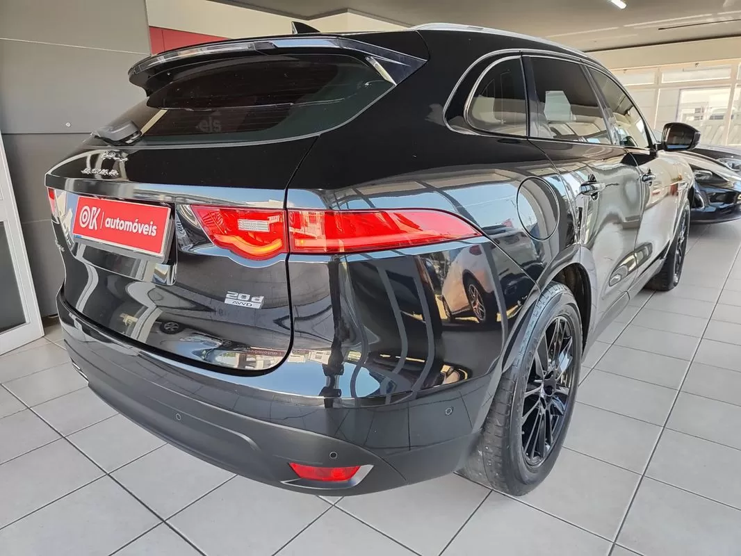 Jaguar F-Pace - foto 5