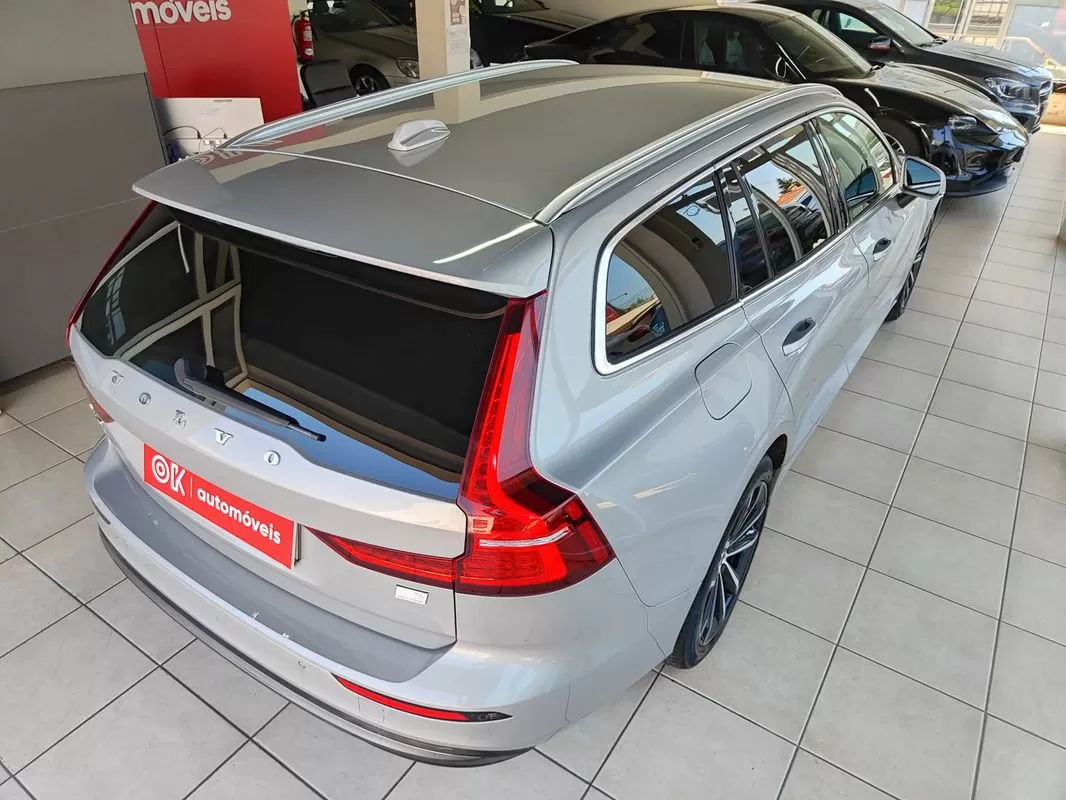 Volvo V60 2.0 T6 AWD TE Plus Bright - foto 4
