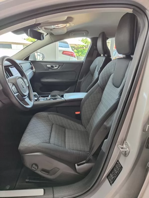Volvo V60 2.0 T6 AWD TE Plus Bright - foto 5