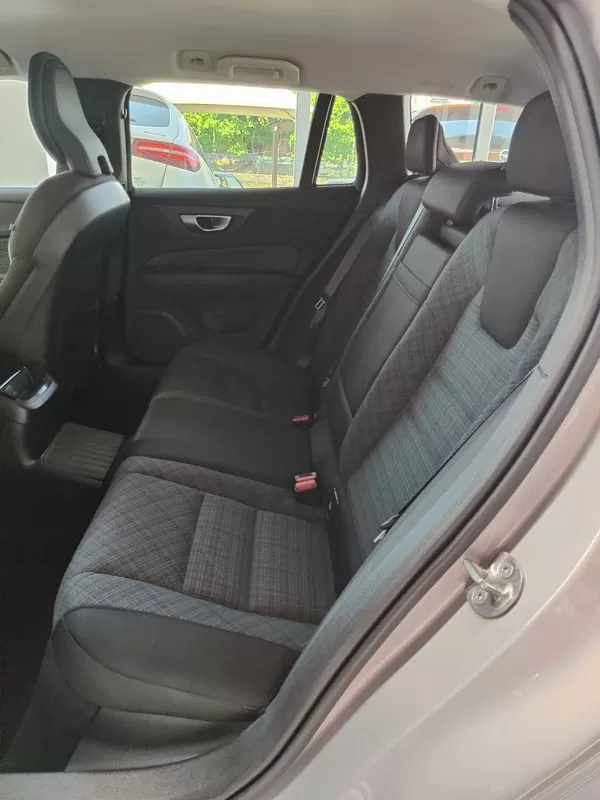 Volvo V60 2.0 T6 AWD TE Plus Bright - foto 6